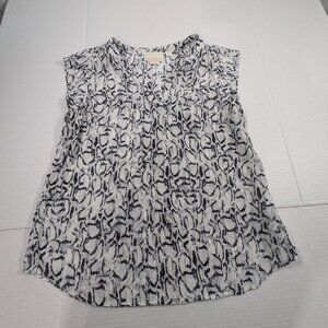 Cynthia Rowley 100% Silk Animal Print Women's size Medium Blouse